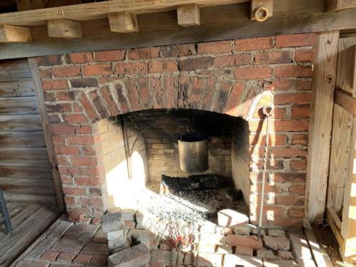 Chimney Sweep, Inspection, and Cleaning